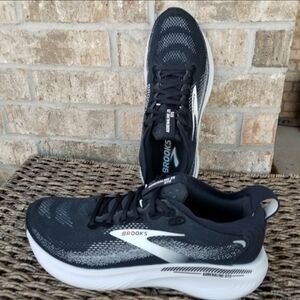 Brooks Adrenaline GTS25 BLACK  WHITE Running Sneakers (M 12.5D) walking Shoes